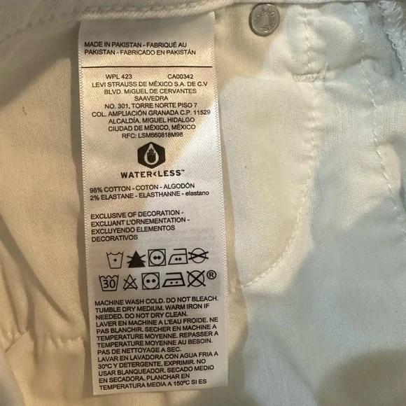 Levi’s Jeans - Picture 3 of 7